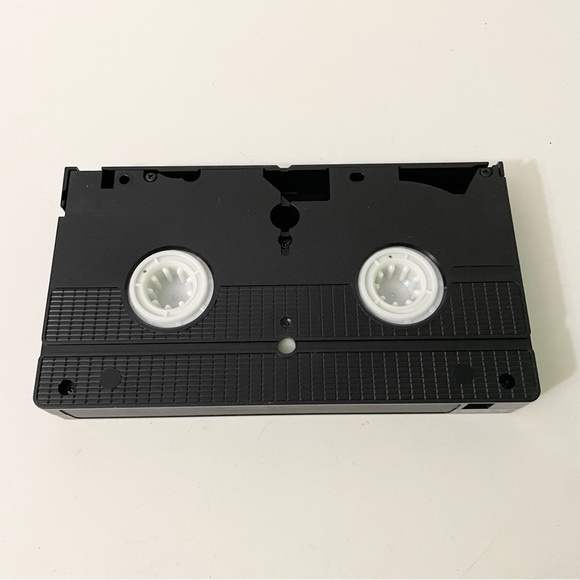 Mad Max VHS Mel Gibson Movie - Picture 11 of 14